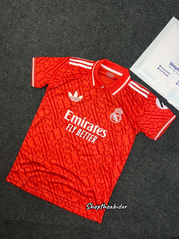 Real Madrid Red Edition 2025