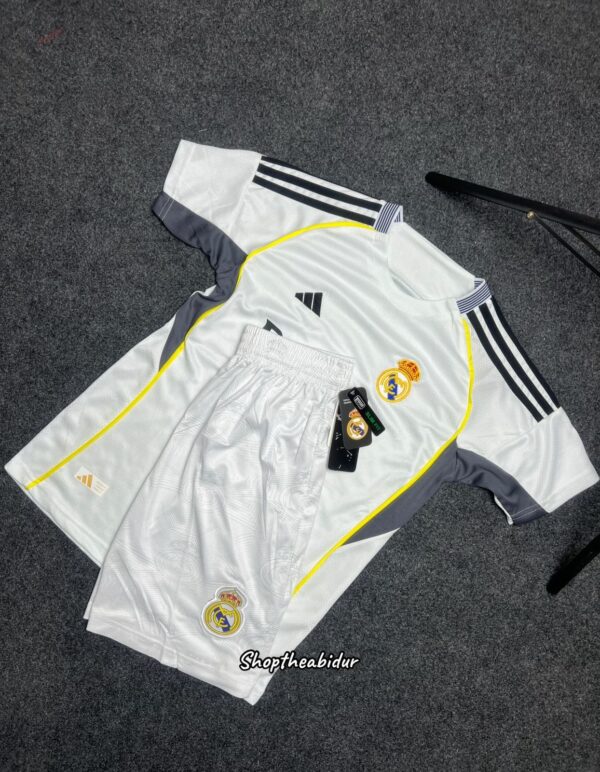 Real madrid new White set 25-26