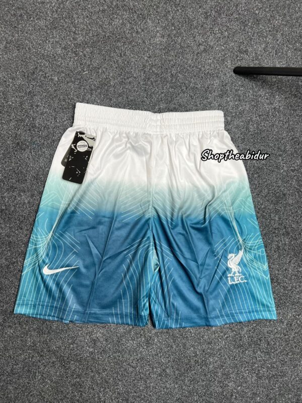 Liverpool short pant 1